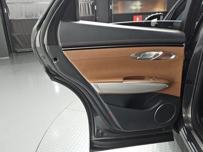 2022 Genesis GV70 thumbnail 15