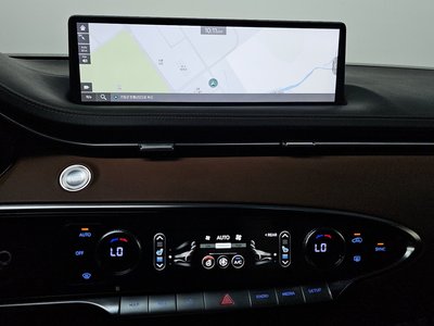 2022 Genesis GV70 thumbnail 22