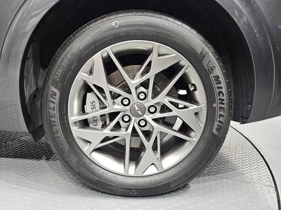 صورة 8 لـ 2022 Genesis GV70