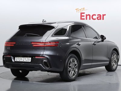 صورة 3 لـ 2022 Genesis GV70