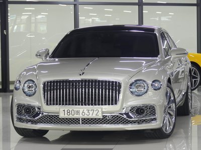 2021 Bentley FLYING SPUR photo 1