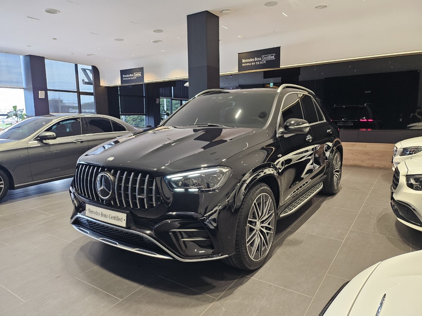 MERCEDES-BENZ GLE - View 1