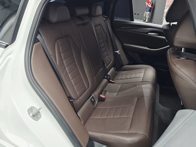 صورة مصغرة 11 لـ 2025 BMW X4