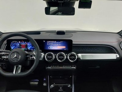 MERCEDES-BENZ EQB - 4