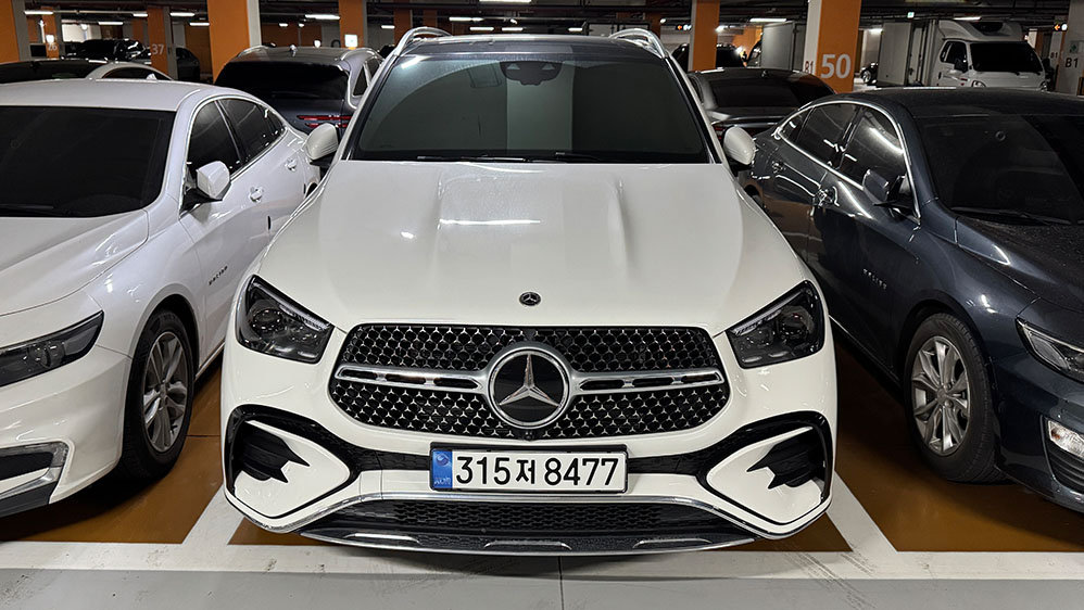 MERCEDES-BENZ GLE - View 1