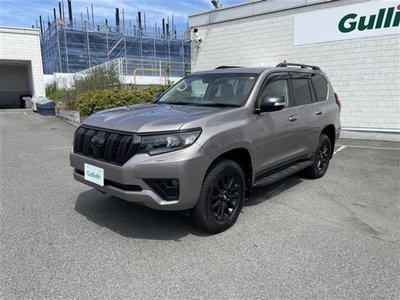 TOYOTA LAND CRUISER PRADO - 3