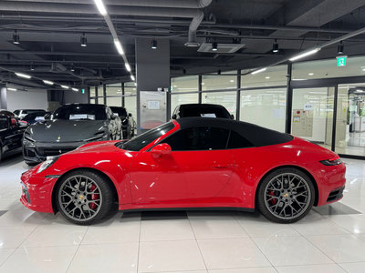 PORSCHE 911 - 5