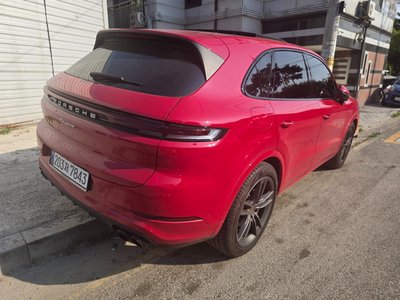 PORSCHE CAYENNE - 3
