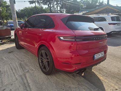 PORSCHE CAYENNE - 7