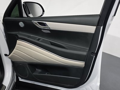 2025 Genesis GV80 — миниатюра 14