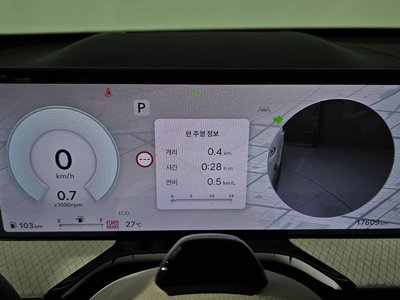 2025 Genesis GV80 — миниатюра 11