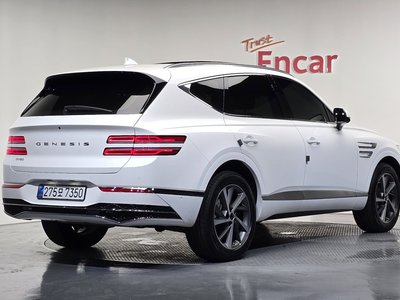 صورة 3 لـ 2025 Genesis GV80