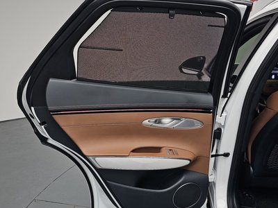 2025 Genesis GV70 — миниатюра 15