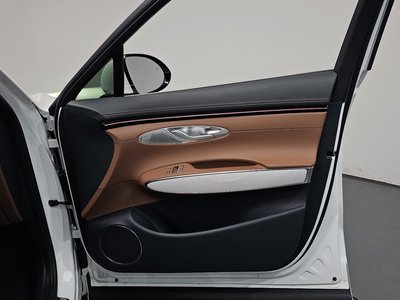 2025 Genesis GV70 — миниатюра 14