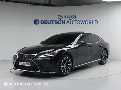 2022 Lexus LS — фото 1