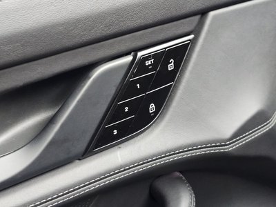 2021 Porsche TAYCAN — миниатюра 33