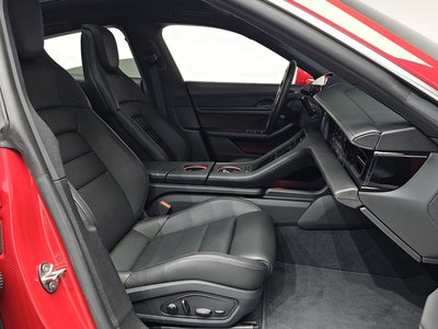 2021 Porsche TAYCAN — миниатюра 17