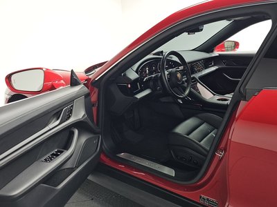 2021 Porsche TAYCAN — миниатюра 14