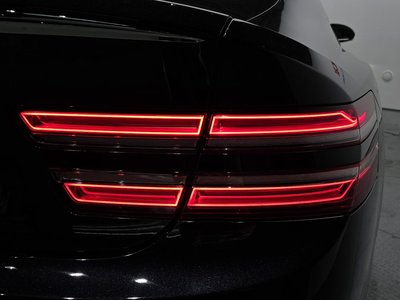 GENESIS G80 (RG3) - 10