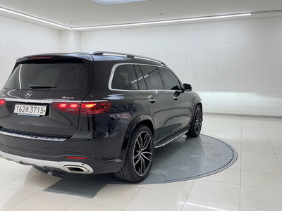 MERCEDES-BENZ GLS - 6