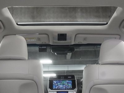 TOYOTA LAND CRUISER PRADO - 2