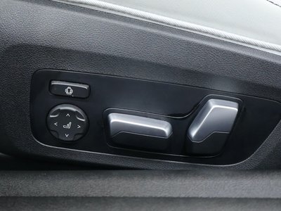2022 BMW M4 CABRIOLET — миниатюра 32