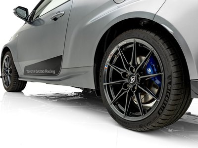 2024 Toyota GR YARIS thumbnail 15
