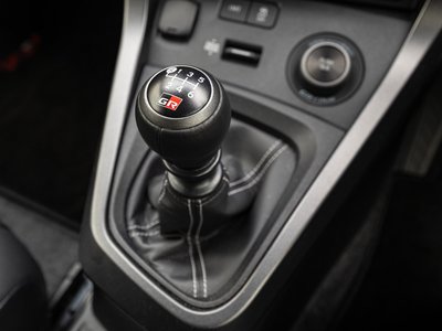2024 Toyota GR YARIS thumbnail 29