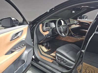 2025 Toyota CROWN CROSSOVER 照片 10