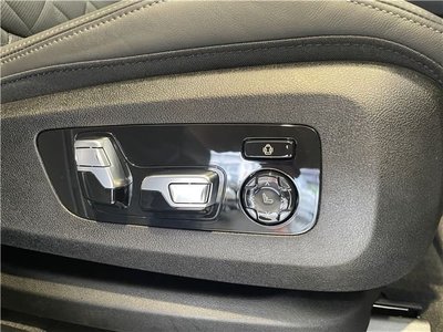 2023 BMW X6 thumbnail 26