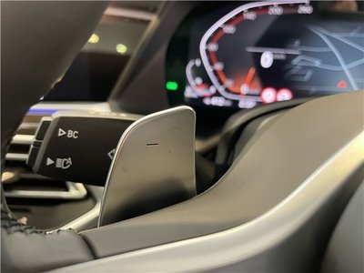 2023 BMW X6 thumbnail 17