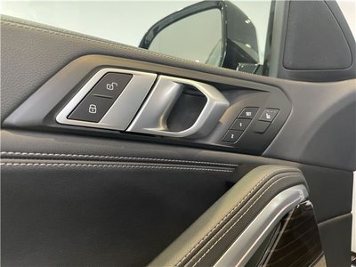 2023 BMW X6 thumbnail 39