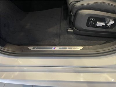 2023 BMW X6 thumbnail 38
