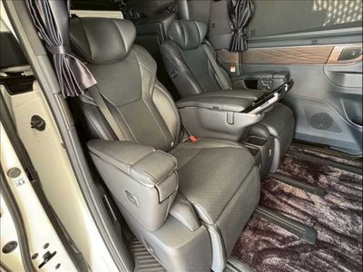 2023 Toyota ALPHARD 缩略图 11