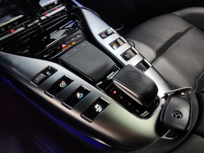 MERCEDES-BENZ GT AMG - 9