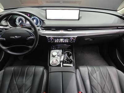GENESIS G80 (RG3) - 5