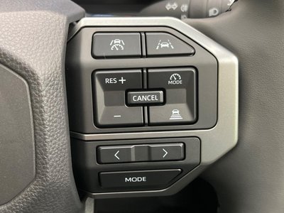 TOYOTA LAND CRUISER 250 - 7