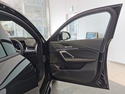 2025 BMW X2 缩略图 26