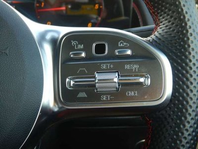 MERCEDES-BENZ GLB - 5