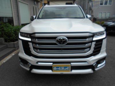 TOYOTA LAND CRUISER 300 - 2