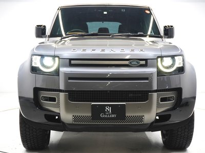 LAND ROVER DEFENDER - 3