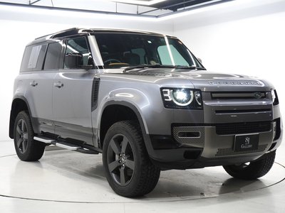 LAND ROVER DEFENDER - 4