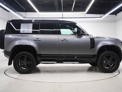 LAND ROVER DEFENDER - 5