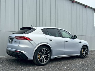 صورة 8 لـ 2023 Maserati GRECALE