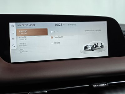2023 Genesis G90 (RS4) — миниатюра 18