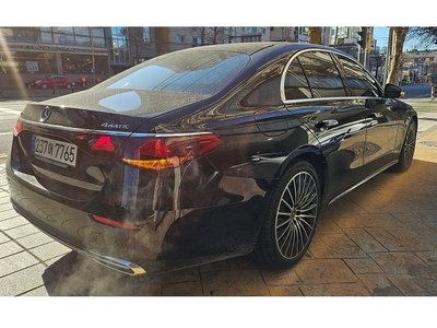 MERCEDES-BENZ E-CLASS - 3