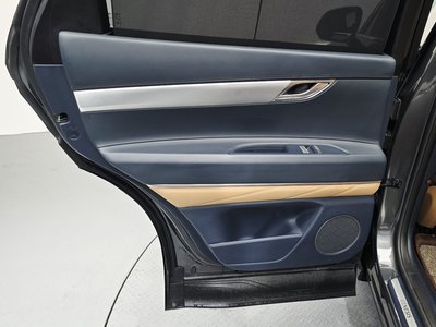 2022 Genesis GV80 — миниатюра 15