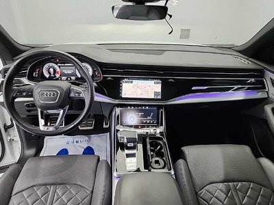 AUDI Q8 - 5