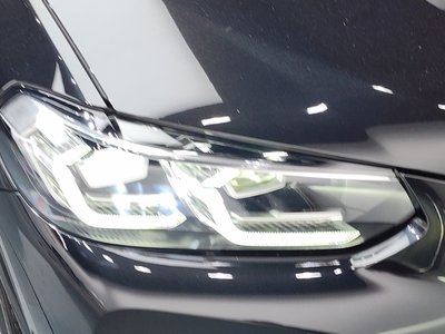 صورة 9 لـ 2025 BMW X4