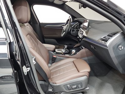 2025 BMW X4 — миниатюра 16